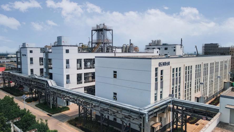 湿法偶联与干法偶联的效果差异与适用场景 硅烷偶联剂生产厂家 广州依帕克斯